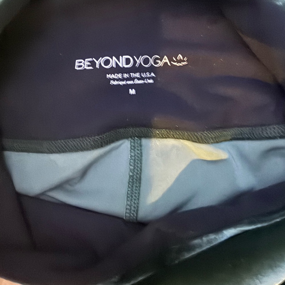 Beyond Yoga Forest Green Velvet Leggings - Picture 7 of 7